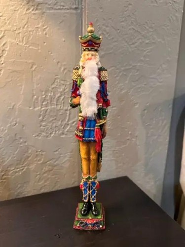 Lenox 1999 nutcracker king - nutcracker,