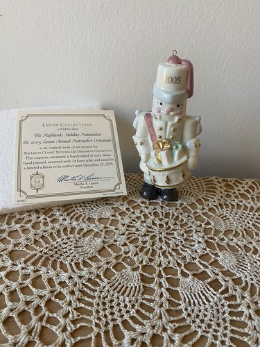 Lenox 2005 nutcracker annual - lenox,