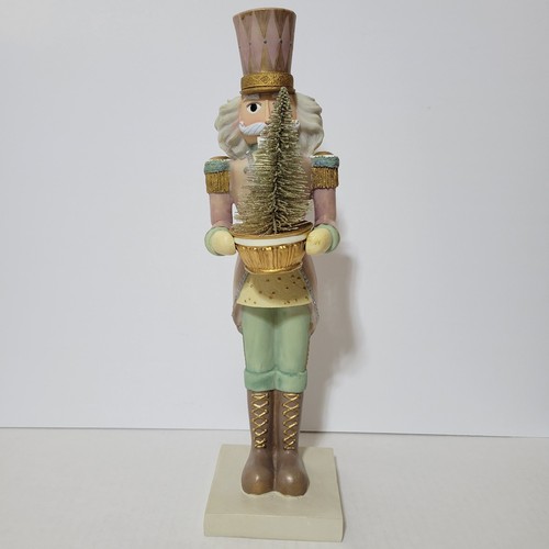 Lenox the magical nutcracker - the,